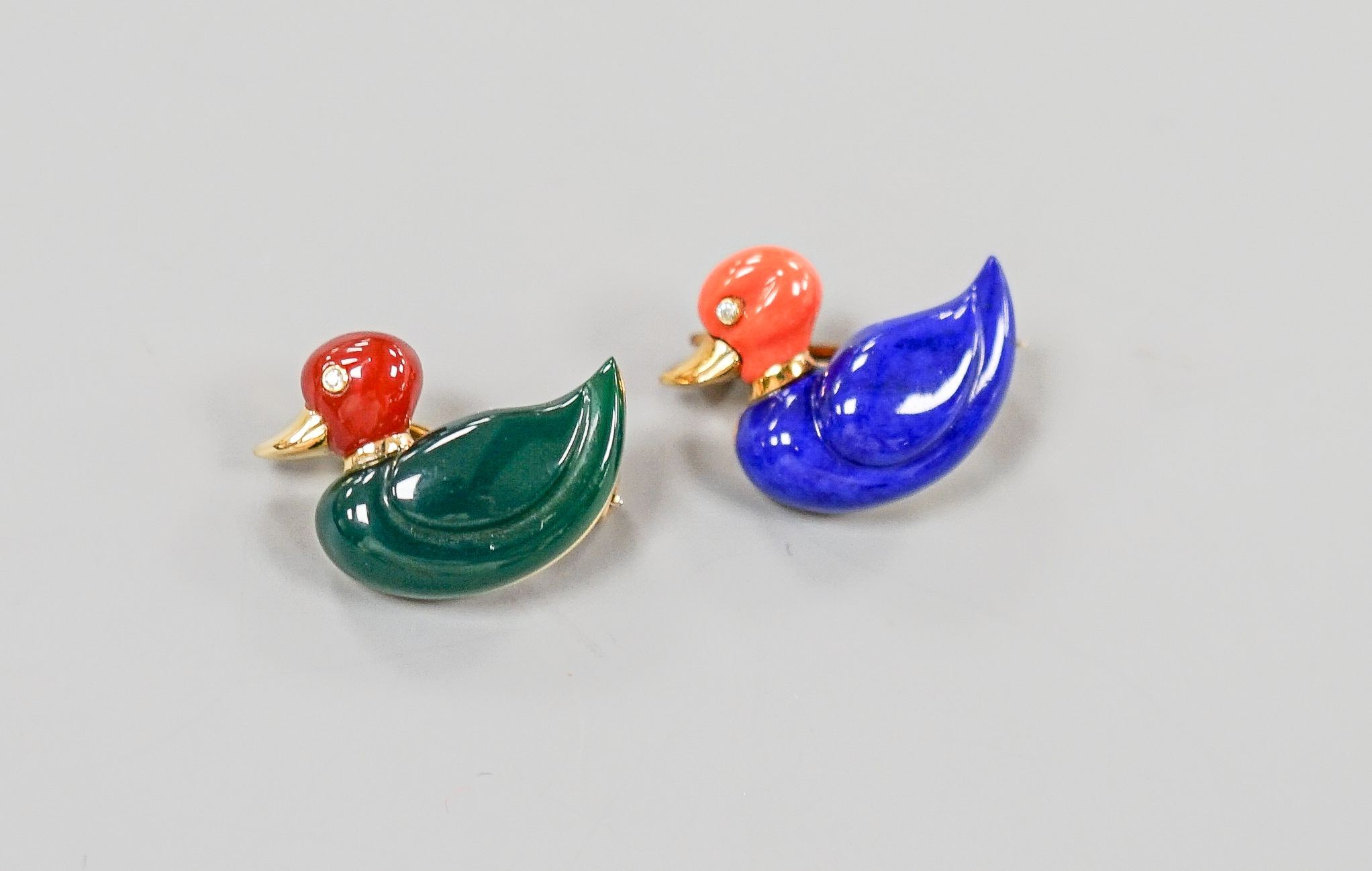 Two modern 18ct gold, diamond and semi precious stone set brooches, each modelled as a duck, 20mm gross weight 8.1 grams.